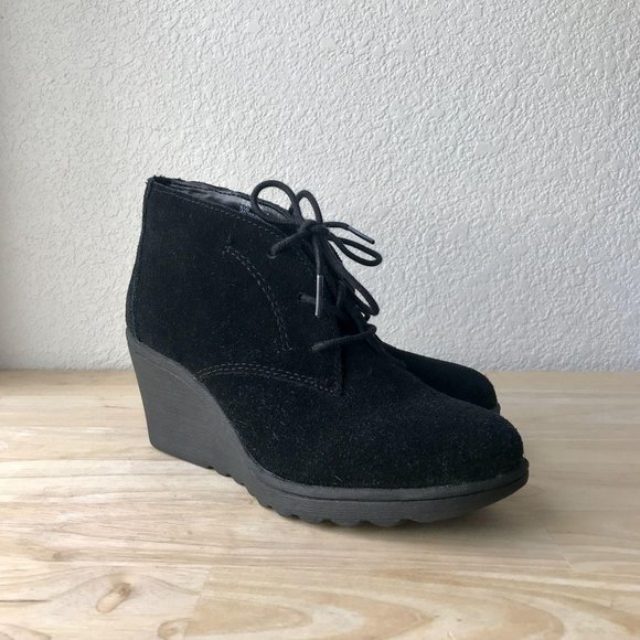 White Mountain Shoes - White Mountain Kahlua Leather Suede Wedges 6.5